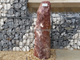 Monolithe poli rouge