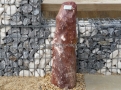 Monolithe poli rouge